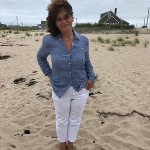 Meet your Posher, Marisa